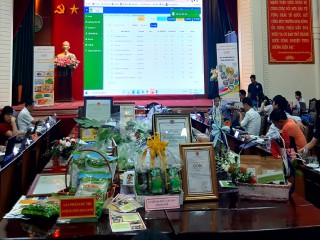 Thị xã Sơn Tây (Hà Nội) đánh giá, phân hạng các sản phẩm tham gia chương trình OCOP năm 2020